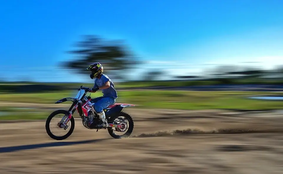 how to ride a dirt bike faster